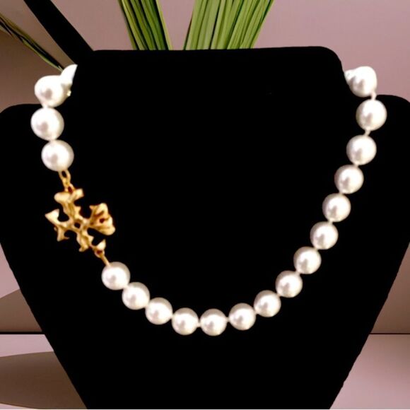 TORY BURCH ROXANNE PEARLS STATEMENT CHOKER NECKLACE - Picture 2 of 7